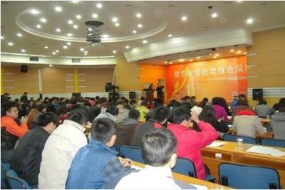 啟(qi)發物流咨(zi)詢 教育信(xin)息咨(zi)詢在(zai)現代物(wu)流體(ti)系中的(de)關(guan)鍵作(zuo)用